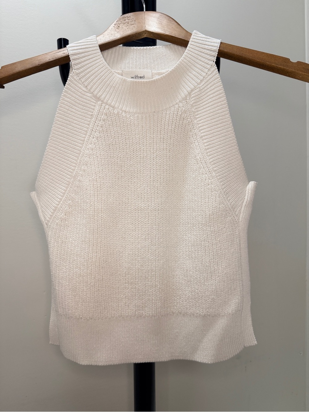 ARITZIA Wilfred White Sleeveless Knit Top